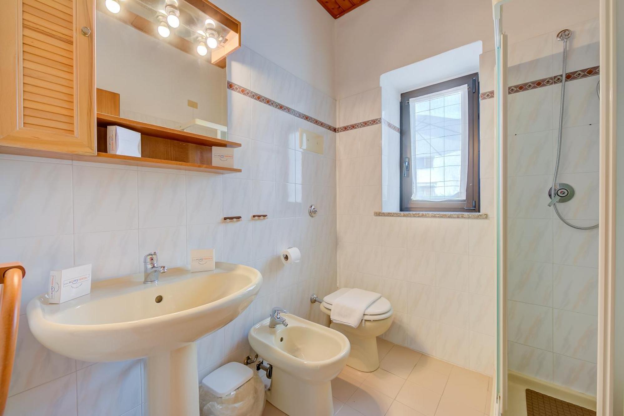 Al Peveri - Private Parking & Near Lake - Happy Rentals Тосколано-Мадерно Экстерьер фото